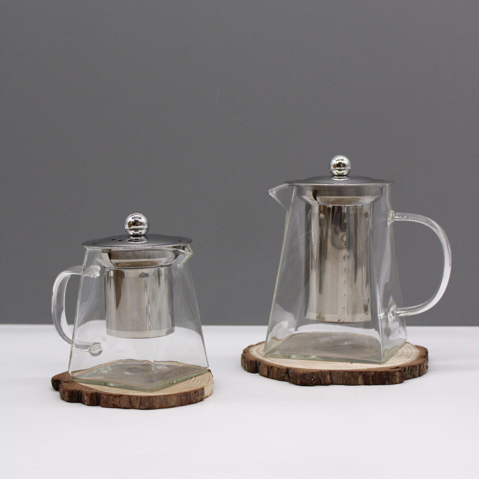 Small Towers Glass Teapot with Infuser - Image 4