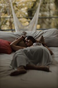 Decaf coffee before bed: separating fact from fiction